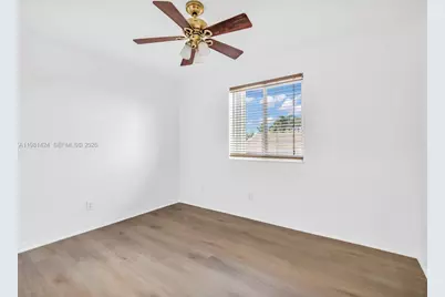 1663 E Harmony Lake Cir #., Davie, FL 33324 - Photo 24