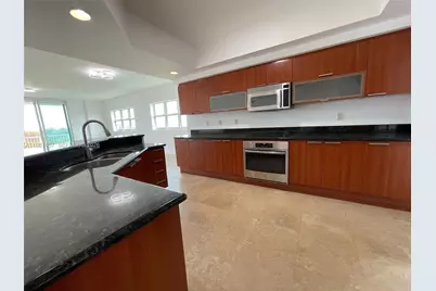 14951 Royal Oaks Ln #709, North Miami, FL 33181 - Photo 8
