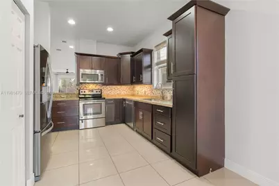 1139 NE 3rd Ave, Fort Lauderdale, FL 33304 - Photo 30