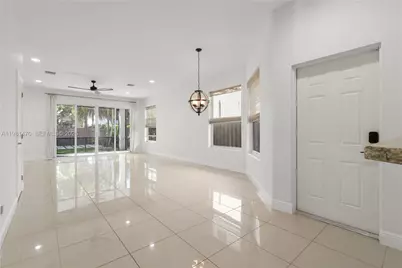 1139 NE 3rd Ave, Fort Lauderdale, FL 33304 - Photo 12