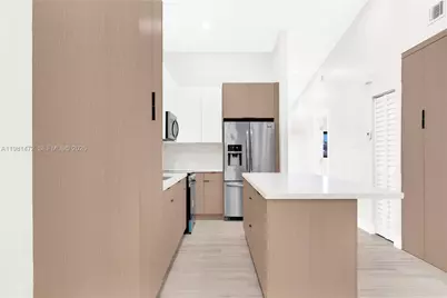 [Address not provided], Hialeah Gardens, FL 33018 - Photo 12