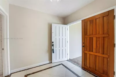 7970 SW 146th St, Palmetto Bay, FL 33158 - Photo 8