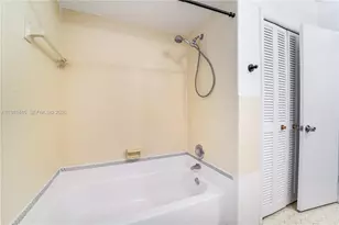 7970 SW 146th St, Palmetto Bay, FL 33158 - Photo 22