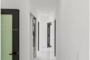 921 W 50th Pl, Hialeah, FL 33012 - Photo 22