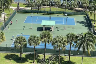 1750 N Bayshore Dr, Miami, FL 33132 - Photo 22