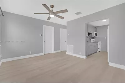 369 Phippen Waiters Rd #1-2, Dania Beach, FL 33004 - Photo 4
