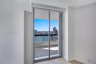 19101 NE 36th Ct, Aventura, FL 33180 - Photo 32