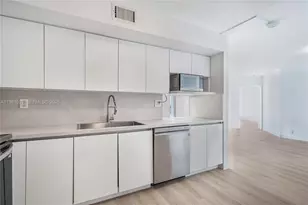 19101 NE 36th Ct, Aventura, FL 33180 - Photo 10