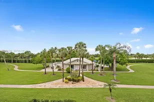 2761 Village Blvd, West Palm Beach, FL 33409 - Photo 8