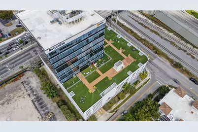 20200 W Dixie Hwy 901 Hwy, Miami, FL 33180 - Photo 32
