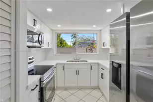 3524 NW 4th Terrace, Miami, FL 33125 - Photo 8