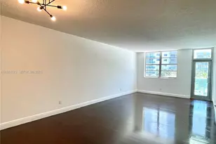 19390 Collins Ave, Sunny Isles Beach, FL 33160 - Photo 6