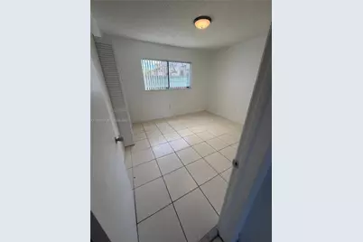 5702 W 26th Ave #5702, Hialeah, FL 33016 - Photo 10