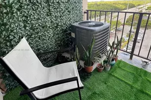 2903 N Miami Beach Blvd, North Miami Beach, FL 33160 - Photo 10