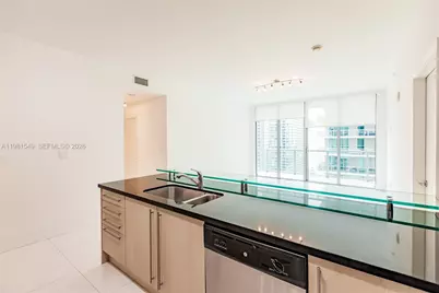 1111 SW 1st Ave #3216-N, Miami, FL 33130 - Photo 6