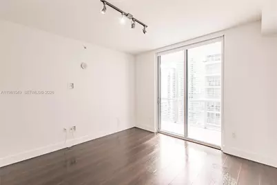 1111 SW 1st Ave #3216-N, Miami, FL 33130 - Photo 10