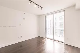 1111 SW 1st Ave, Miami, FL 33130 - Photo 10