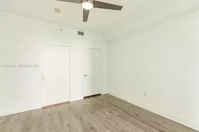 1111 SW 1st Ave #3216-N, Miami, FL 33130 - Photo 14