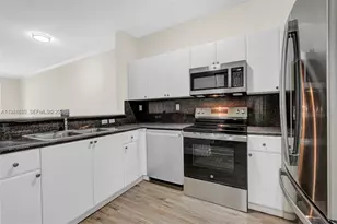 7250 NW 177th St, Hialeah, FL 33015 - Photo 6