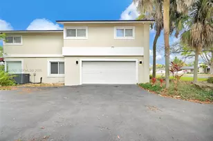 9300 E Calusa Club Dr, Miami, FL 33186 - Photo 58