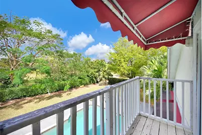 9300 E Calusa Club Dr, Miami, FL 33186 - Photo 46