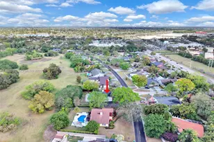 9300 E Calusa Club Dr, Miami, FL 33186 - Photo 52