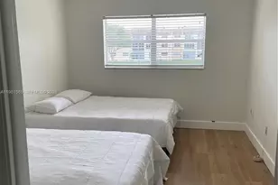 8465 Sunrise Lakes Blvd, Sunrise, FL 33322 - Photo 6