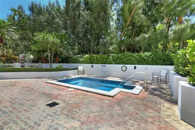 780 NE 69th St #2201, Miami, FL 33138 - Photo 14