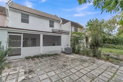 1355 Seaview, North Lauderdale, FL 33068 - Photo 4