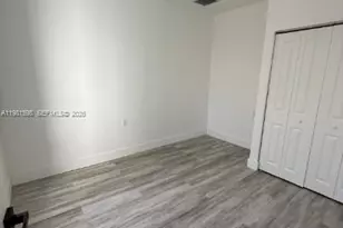 913 NW 46th St, Miami, FL 33127 - Photo 4