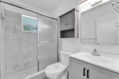 3200 SW 47th Ave, West Park, FL 33023 - Photo 4