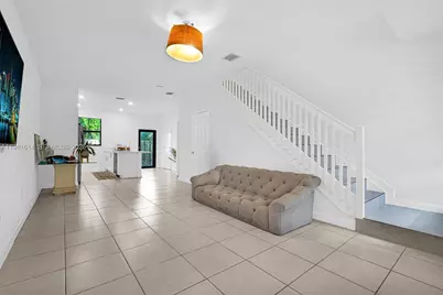 1901 SW 5th Ct, Fort Lauderdale, FL 33312 - Photo 4