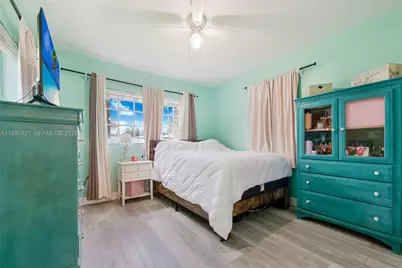 6350 NW 39th Ter, Virginia Gardens, FL 33166 - Photo 12