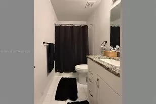 743 SW 121st Ave, Pembroke Pines, FL 33025 - Photo 20
