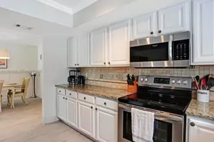 856 N 98, Naples, FL 34108 - Photo 18