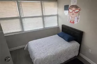 354 NE 173rd St, North Miami Beach, FL 33162 - Photo 24