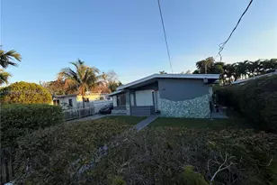 354 NE 173rd St, North Miami Beach, FL 33162 - Photo 2