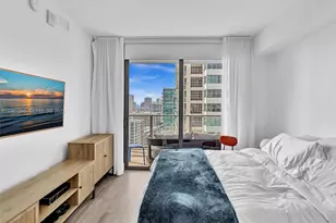 121 NE 34th St, Miami, FL 33137 - Photo 48