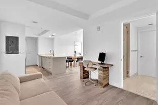 121 NE 34th St, Miami, FL 33137 - Photo 10