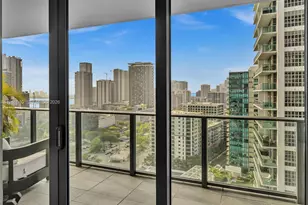 121 NE 34th St, Miami, FL 33137 - Photo 28