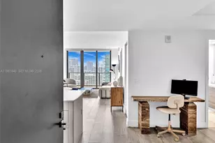 121 NE 34th St, Miami, FL 33137 - Photo 2