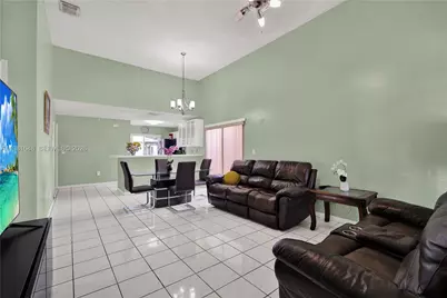14138 SW 164th Ter, Miami, FL 33177 - Photo 12