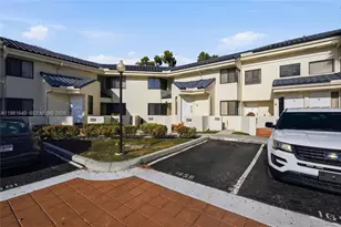 1659 NW 81st Way, Plantation, FL 33322 - Photo 2