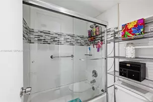 1659 NW 81st Way, Plantation, FL 33322 - Photo 20