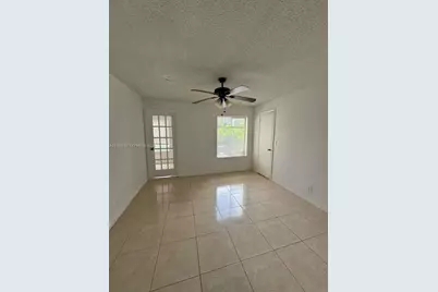 3350 N Pinewalk Dr N #1412, Margate, FL 33063 - Photo 8