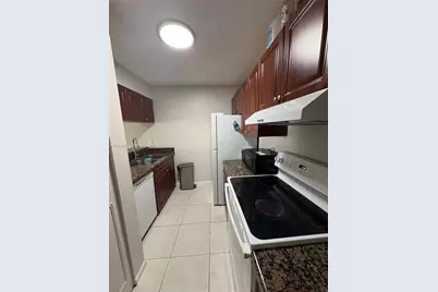 9955 Twin Lakes Dr #9-K, Coral Springs, FL 33071 - Photo 6