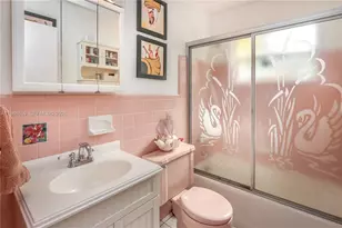 2209 N 15th Ave, Hollywood, FL 33020 - Photo 22