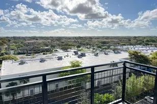 9000 Ramblewood Dr, Coral Springs, FL 33071 - Photo 20