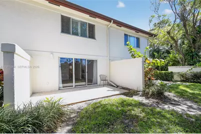 101 E Half Moon Cir #B, Hypoluxo, FL 33462 - Photo 40