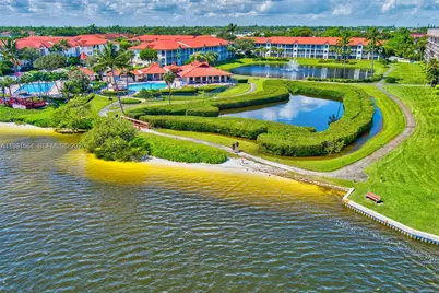 101 E Half Moon Cir #B, Hypoluxo, FL 33462 - Photo 64
